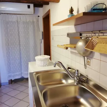 Casa Marcella Apartment *